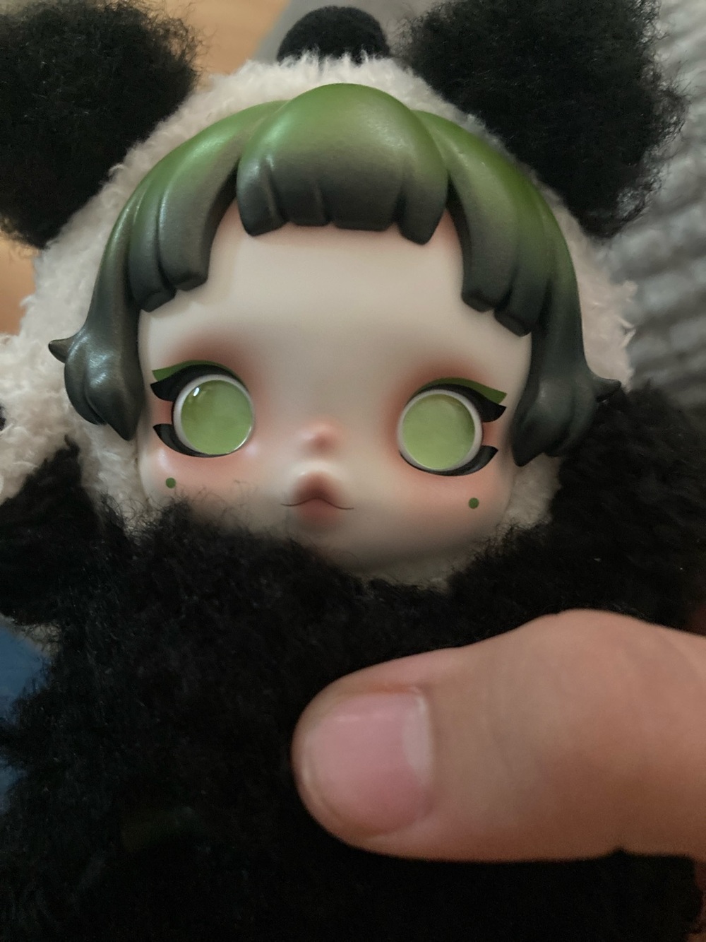 Skullpanda Green & Black Plush Keychain - SKULLPANDA no box or tag - Picture 6 of 9
